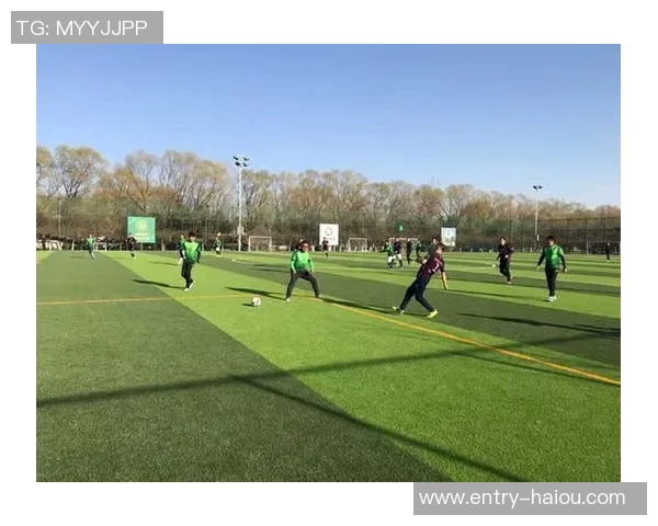 淡厚然替补出彩18分钟内完美表现砍下10分3板3断并上演精彩隔扣2加1