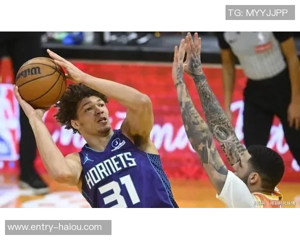 本赛季三分球命中率40以上球员排名前四克尼佩尔穆雷领衔榜单