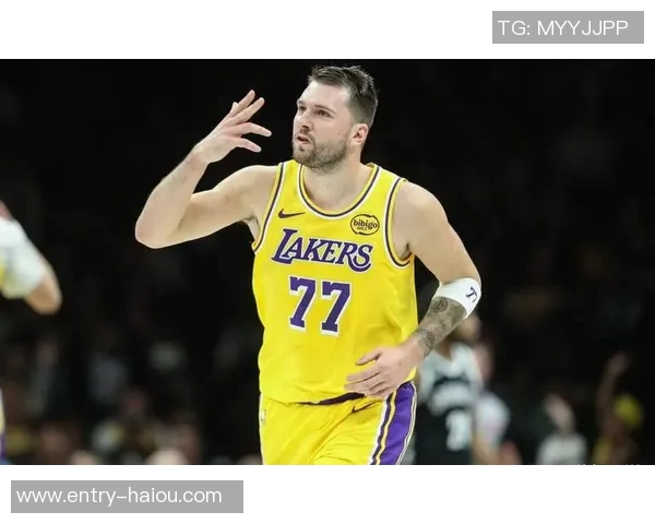 东契奇赛季表现惊人153分钟内狂砍165分并送出33助攻