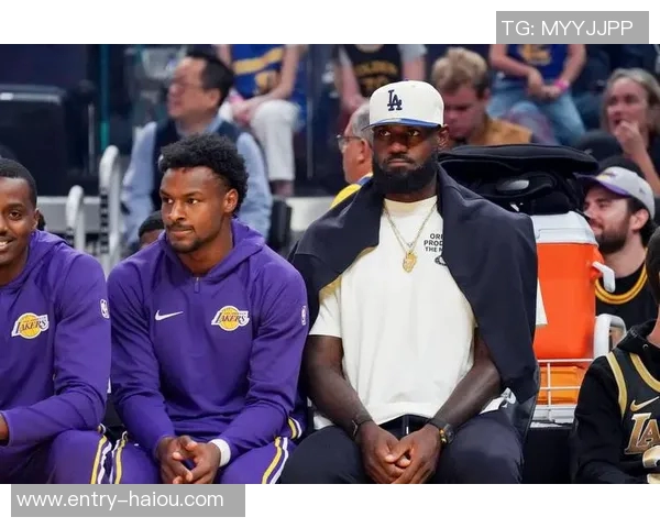 湖人季后赛能否取胜关键在于詹姆斯缺席常规赛的影响